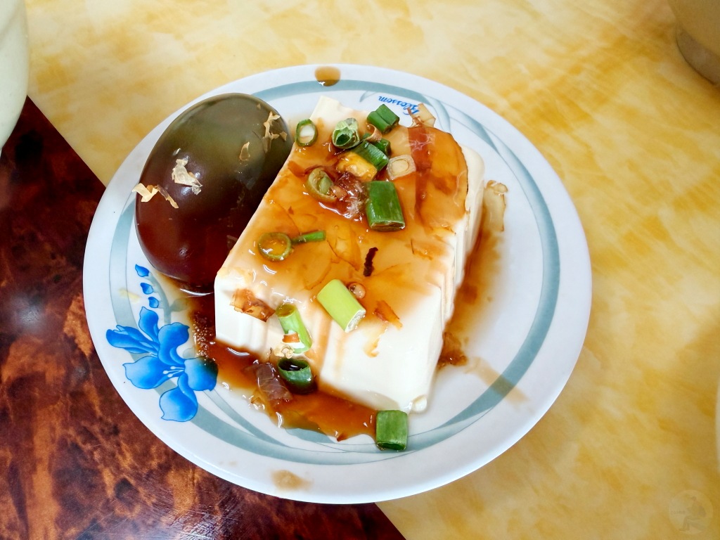 清涼消暑的經典小菜皮蛋豆腐