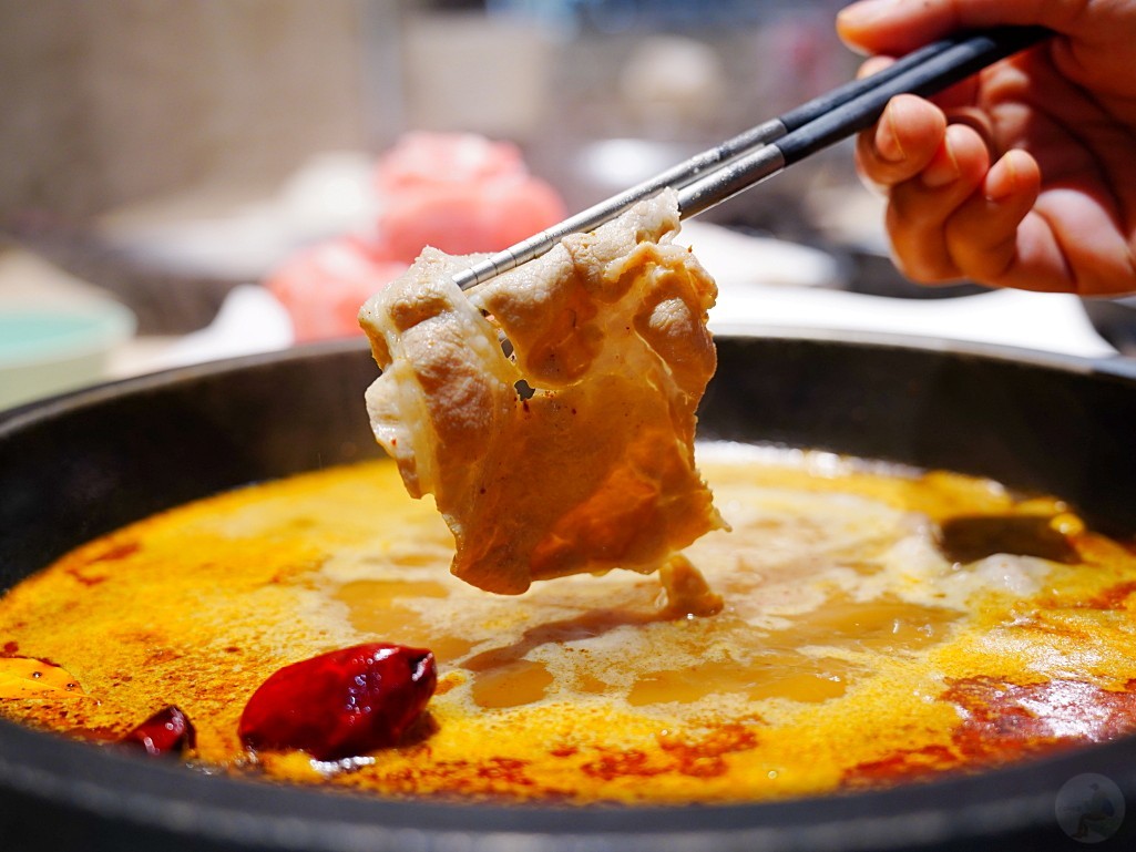 肉多多火鍋, 義大Outlet美食, 高雄義大店, 義大世界餐廳推薦, 高雄平價火鍋, 高雄吃到飽推薦, 爆炒石頭火鍋,火鍋,高雄火鍋,親子友善,自助吧吃到飽,生日優惠 肉多多火鍋, 義大Outlet美食, 高雄義大店, 義大世界餐廳推薦, 高雄平價火鍋, 高雄吃到飽推薦, 爆炒石頭火鍋,火鍋,高雄火鍋,親子友善,自助吧吃到飽,生日優惠